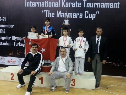 Karatecilerimiz Uluslararası Maçtan 7 Madalya